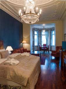 Postel nebo postele na pokoji v ubytování Grand Hotel Saltsjöbaden