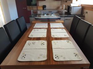 Fotografie z fotogalerie ubytování Neuwertige 3 ½ Zimmer-Wohnung in Zillis/Andeer v destinaci Zillis
