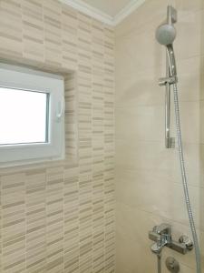 Ένα μπάνιο στο Apartments Lux seaview +35 φωτογραφίες