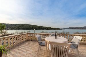Fotografie z fotogalerie ubytování Apartments Edi 581 v destinaci Jadrtovac