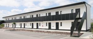 Budova, kde se hotel nachází + 17 fotografií