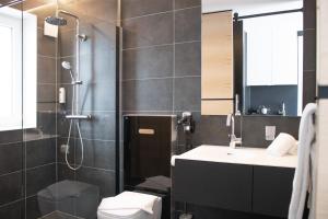 Koupelna v ubytování KL Hotel by WMM Hotels
