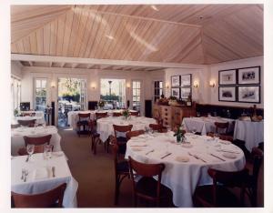 Gallery image of Tally Ho Inn in Carmel