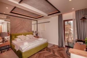 Postel nebo postele na pokoji v ubytování Barka B'n'B - Elegant Seaview Rooms