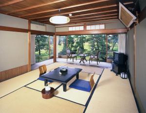Posezení v ubytování Seikiro Ryokan Historical Museum Hotel