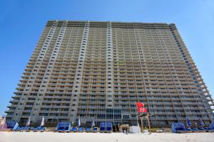 Gallery image of Tidewater Beach Resort #614 by Book That Condo in Panama City Beach