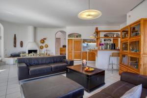 Gallery image of Villa Paradise Beach in Giniginámar