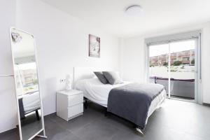 Postel nebo postele na pokoji v ubytování Eden Rentals Maday Home