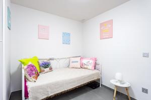 Postel nebo postele na pokoji v ubytování Eden Rentals Maday Home