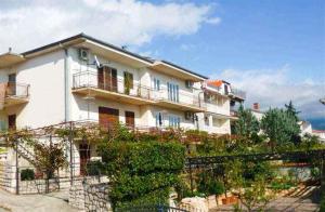 Fotografie z fotogalerie ubytování Apartment in Novi Vinodolski 15325 v destinaci Novi Vinodolski