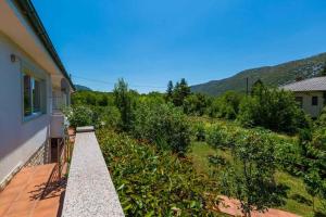 Fotografie z fotogalerie ubytování Holiday home in Tribalj 39243 v destinaci Tribalj