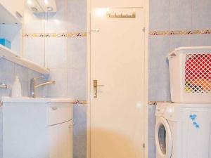 Fotografie z fotogalerie ubytování Apartment in Njivice - Insel Krk 13303 v destinaci Njivice