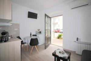 Kuchyň nebo kuchyňský kout v ubytování Apartment in Porec - Istrien 36967
