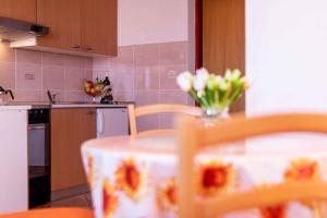 Fotografie z fotogalerie ubytování Apartment in Vrbnik - Insel Krk 36856 ve Vrbniku