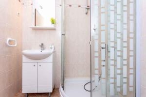 Fotografie z fotogalerie ubytování Apartment in Vrbnik - Insel Krk 36856 ve Vrbniku