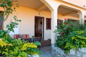 Fotografie z fotogalerie ubytování Apartment in Vrbnik - Insel Krk 36856 ve Vrbniku