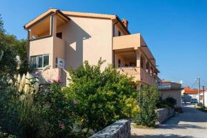 Fotografie z fotogalerie ubytování Apartment in Vrbnik - Insel Krk 36856 ve Vrbniku