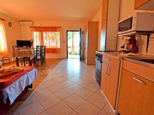 Fotografie z fotogalerie ubytování Apartment Seline/Paklenica Riviera 36581 v destinaci Seline