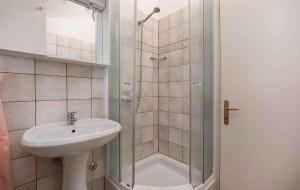 Fotografie z fotogalerie ubytování Apartments in Porec/Istrien 9877 v Poreči