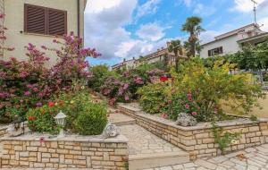 Fotografie z fotogalerie ubytování Apartments in Porec/Istrien 9877 v Poreči