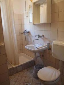 Fotografie z fotogalerie ubytování Apartments in Orebic 6930 v destinaci Orebić
