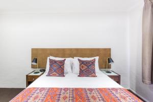 Letto o letti in una camera di Club Wyndham Dinner Plain, Trademark Collection by Wyndham