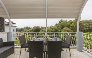 Balkón alebo terasa v ubytovaní Apartment in Rovinj with Terrace, Air condition, WIFI, Washing machine (4686-3)