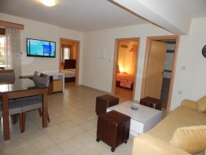 Gallery image of Sofia Apartments in Sivota