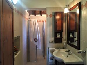 Koupelna v ubytování Agriturismo Il Calesse + 37 fotografií