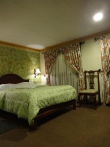 Katil atau katil-katil dalam bilik di Cerro Rico