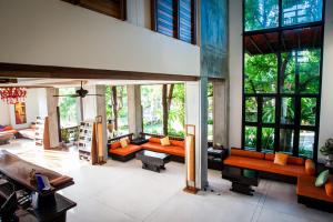Et sittehjørne på Aonang Phu Pi Maan Resort & Spa