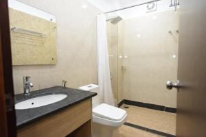 Koupelna v ubytování Hotel Nilay Residency