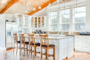 Φωτογραφία από το άλμπουμ του Blue Ocean Beauty σε Cape Meares +43 φωτογραφίες