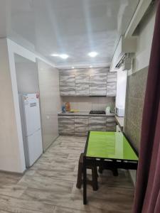 Fotografie z fotogalerie ubytování Spacious studio apartment v destinaci Mikolajiv