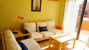 Część wypoczynkowa w obiekcie Apartamentos Sotavento - Playa La Tejita - El Médano