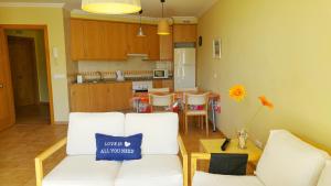 Kuchnia lub aneks kuchenny w obiekcie Apartamentos Sotavento - Playa La Tejita - El Médano