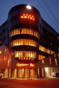 Budova, kde se hotel nachází