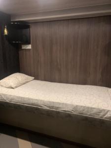 Postel nebo postele na pokoji v ubytování Хостел ХАН