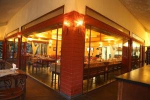 Restoran ili drugo mesto za obedovanje u objektu Outpost@Alibaug