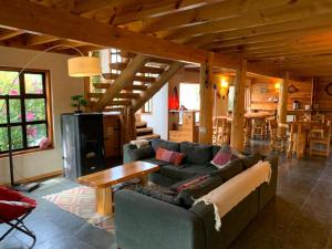Posezení v ubytování Hotel Andes Pucón