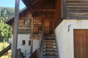 Fotografie z fotogalerie ubytování Le Cubèt Hameau des Chazals Nevache Hautes Alpes v destinaci Névache