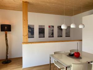 Fotografie z fotogalerie ubytování Golf Residenz Längsee v destinaci Sankt Georgen am Längsee + 16 fotografií