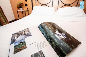 Postel nebo postele na pokoji v ubytování Crabun Hotel