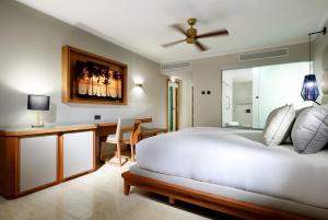 Postel nebo postele na pokoji v ubytování Grand Palladium Punta Cana Resort & Spa - All Inclusive
