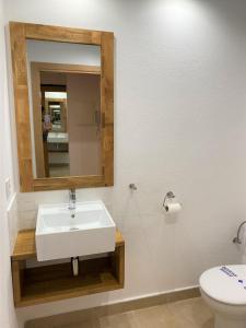 Kúpeľňa v ubytovaní Apartaments l'Escala Centre