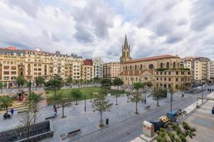 Výhľad na mesto Donostia-San Sebastián alebo výhľad na mesto priamo z apartmánu