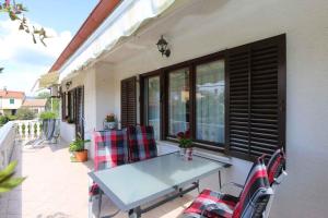 Galeriebild der Unterkunft Apartment in Silo/Insel Krk 13579 in Šilo
