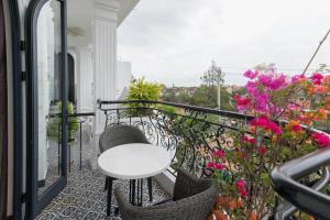 Balkon oz. terasa v nastanitvi Hoang Trinh Hotel