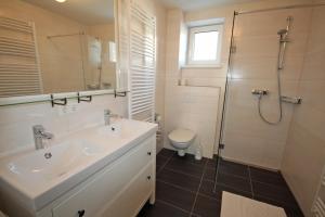 Kúpeľňa v ubytovaní Appartement Schiefersteinweg, Schladming + 6 fotografií