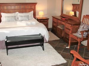 Кровать или кровати в номере Amarachi a homely experience
